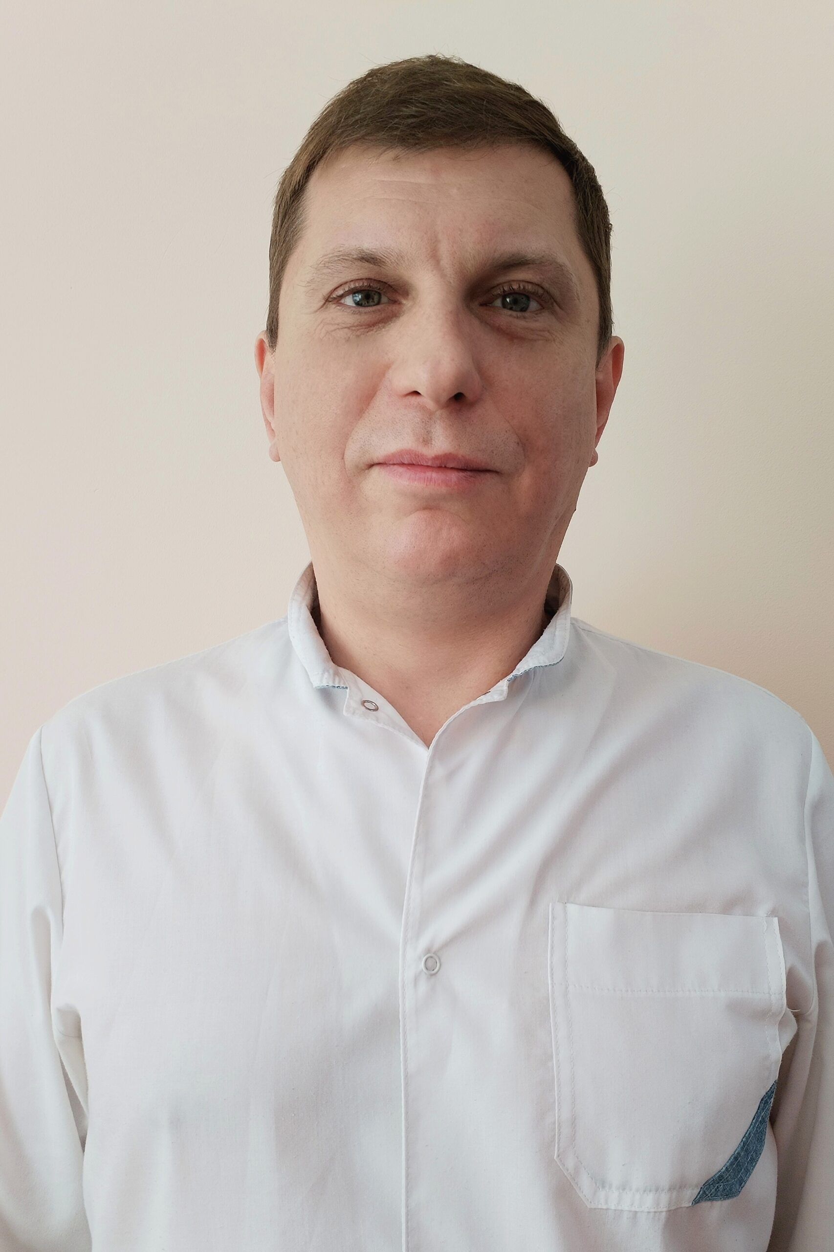 Масло Костянтин Вікторович, лікар фізичної та реабілітаційної медицини КНП "Міська лікарня №3" ХМР